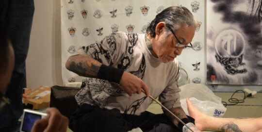 12 tatuajes a mano, con la técnica Hand-Poked, increíbles y dolorosos 2