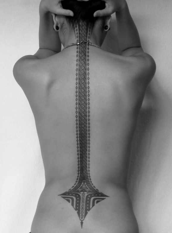 tatuajes-de-columna-vertebra-12
