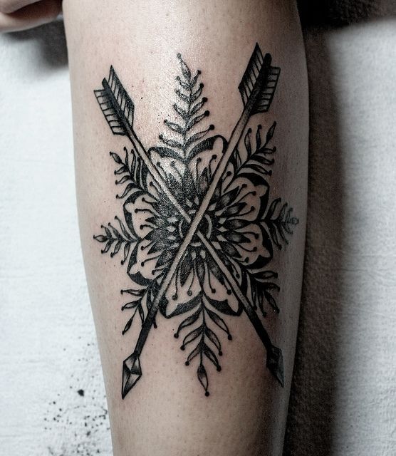 Tatuaje de mandala por Balen Levore