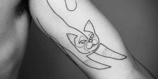 Tatuaje minimalista: el gusto por la sencillez en la piel 7